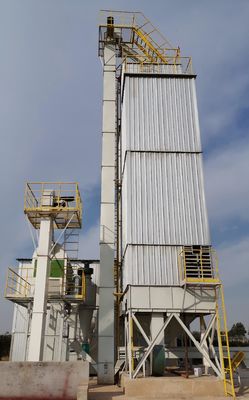 Duurzaamheid Veiligheid Toren Graan Dryer Met Corrosie-bestendige roestvrijstalen componenten En 5% -18% droogingspercentage